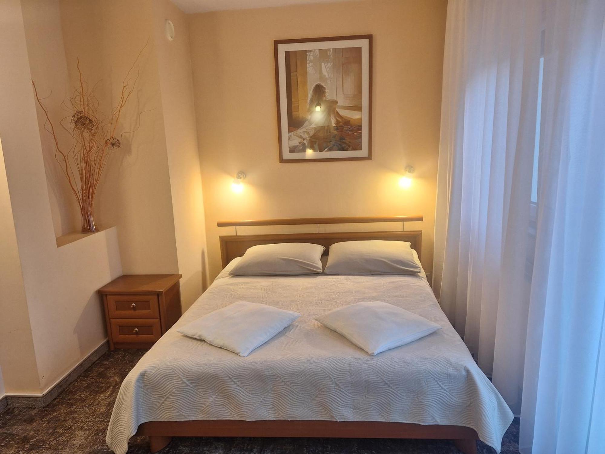 Hotel W Dobieszkowie สตรีกูฟ ภายนอก รูปภาพ