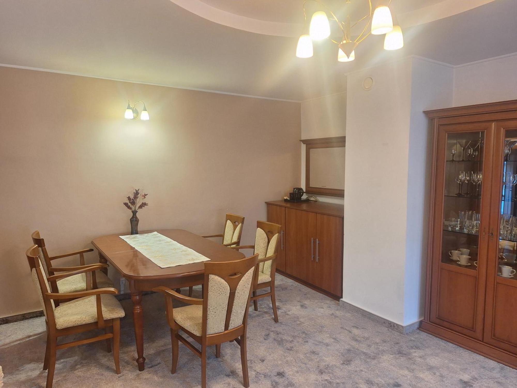 Hotel W Dobieszkowie สตรีกูฟ ภายนอก รูปภาพ